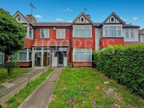 3 bed property, in North Circular Road, £550,000