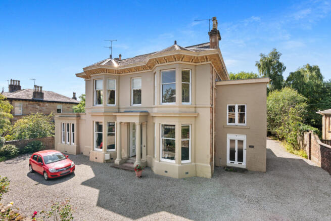 2 bed property, in Craig-Ard, £259,000
