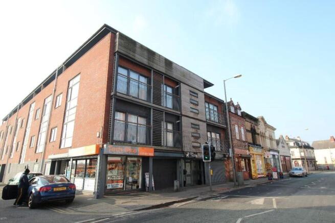 2 bed property, in Apartment 19, £65,000