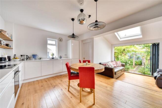 3 bed property, in Purley Road, £490,000