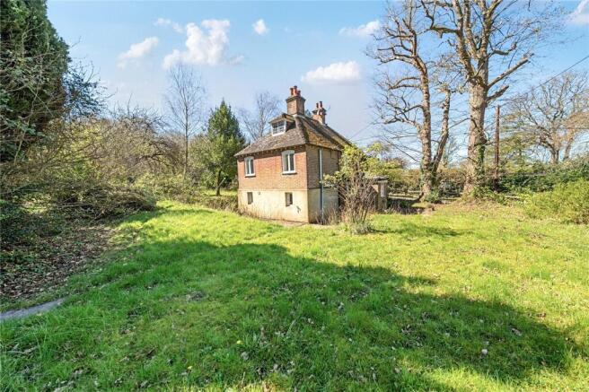 3 bed property, in Water Lane, £500,000