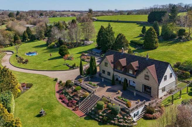 5 bed property, in Iron Mill Lane, £1,350,000
