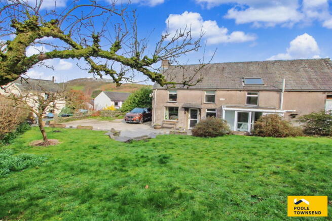 3 bed property, in Grizebeck, £350,000