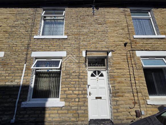 4 bed property, in Thornhill Street, £210,000