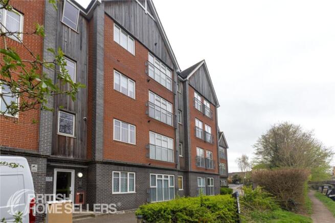 1 bed property, in Millward Drive, £130,000