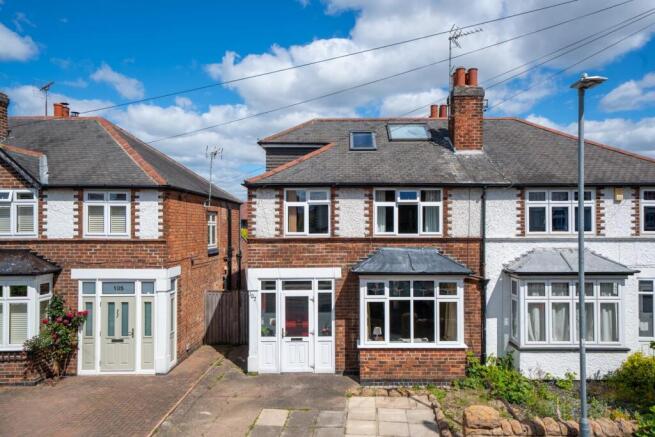 4 bed property, in Blake Road, £325,000
