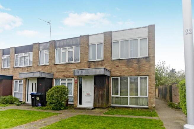 3 bed property, in Turnpike Link, £410,000