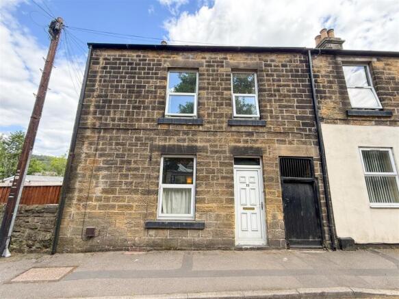 3 bed property, in Langsett Road North, £195,000