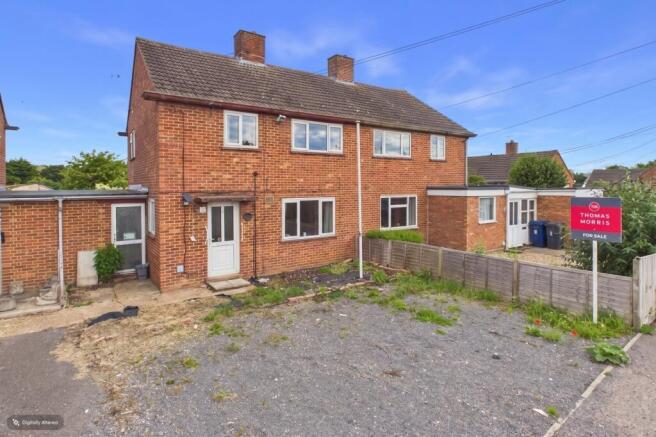 3 bed property, in Cooks Drove, £230,000