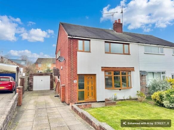 3 bed property, in Eagle Crescent, £239,950