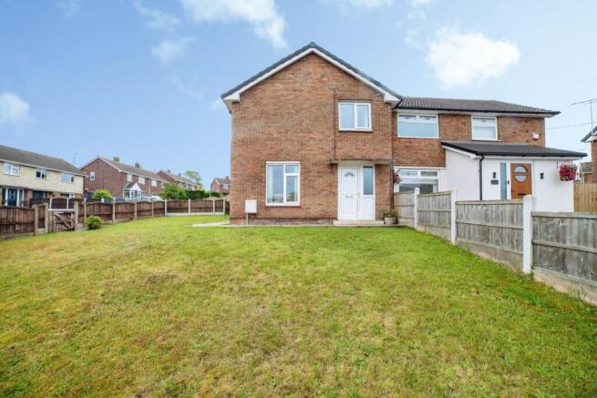 3 bed property, in Thoresby Road, £190,000