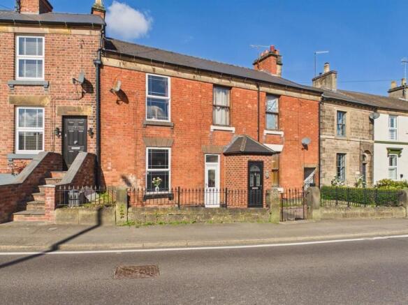 3 bed property, in Milford Road, £299,950