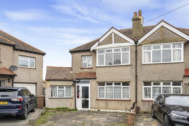 3 bed property, in Temple Way, £525,000