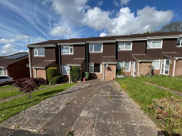 2 bed property, in Bourn Rise, £230,000
