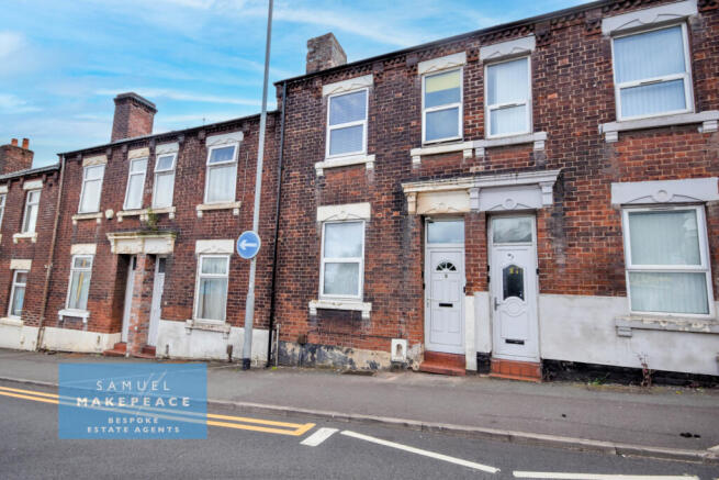3 bed property, in Shelton Old Road, £115,000