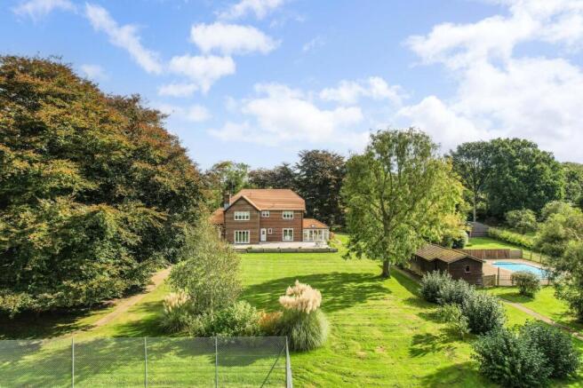 4 bed property, in Stone Street, £1,250,000