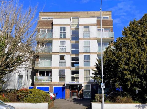 2 bed property, in Trinity Trees, £189,950