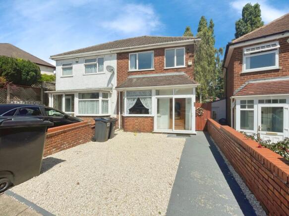 3 bed property, in Oundle Road, £230,000