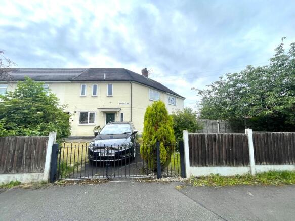 3 bed property, in Mossack Avenue, £225,000