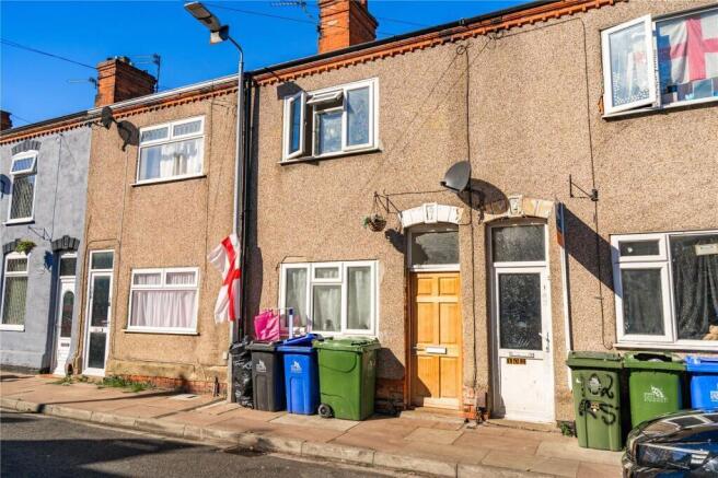 3 bed property, in Rutland Street, £25,000