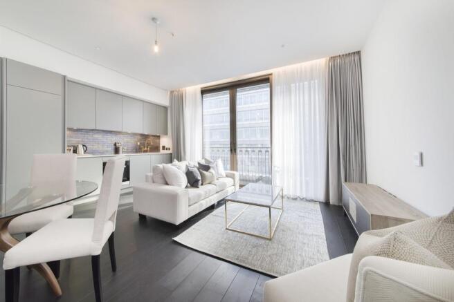 1 bed property, in 55 Victoria Street, £895,000
