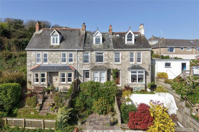 3 bed property, in Newlyn TR18, £295,000