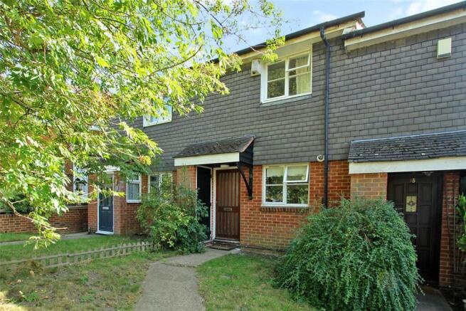 2 bed property, in Brantwood Way, £325,000