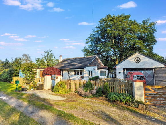 2 bed property, in Seaville, £198,000