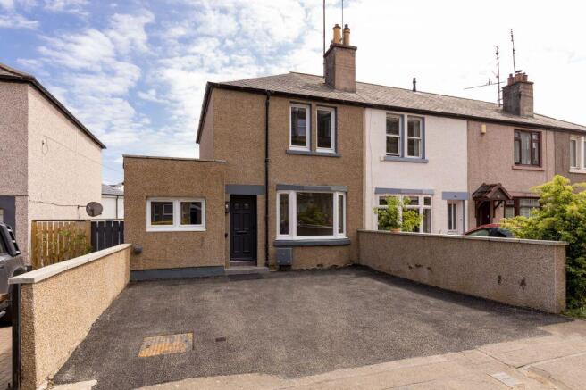3 bed property, in 66 Bellevue Road, £475,000