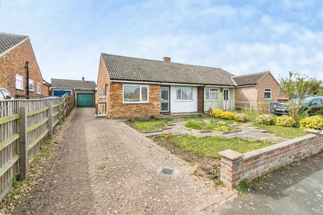 3 bed property, in Tower Mill Road, £235,000