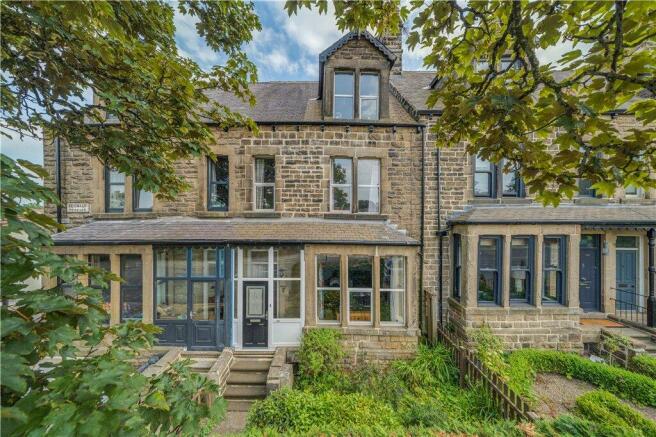 5 bed property, in Otley Road, £575,000