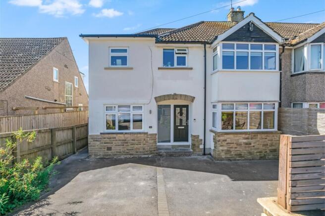 4 bed property, in Moor Lane, £578,000