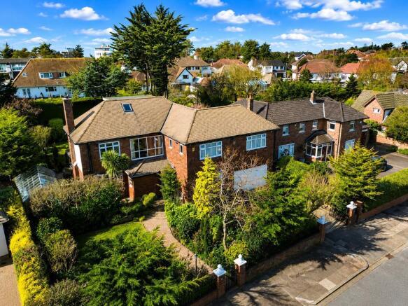 6 bed property, in Sherringham Road, £1,200,000