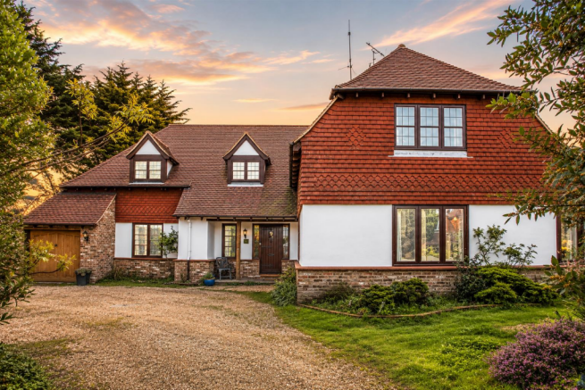 4 bed property, in The Street, £1,250,000