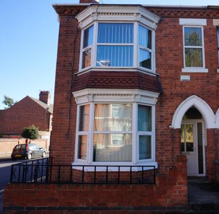 6 bed property, in Radmoor Road, £450,000