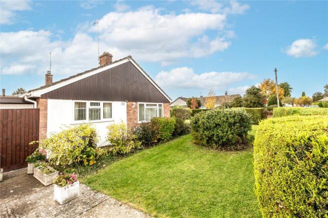 2 bed property, in The Croft, £400,000
