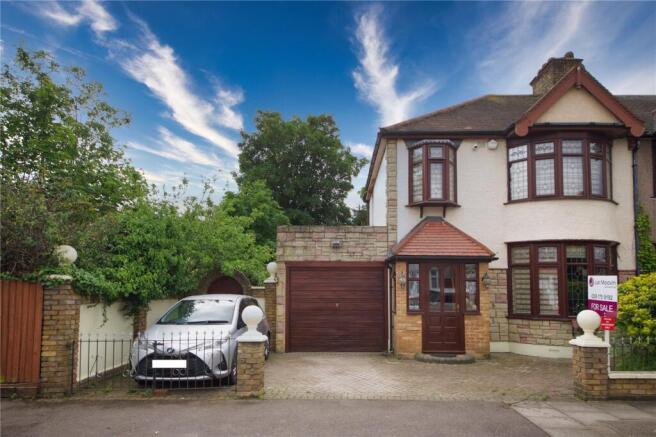 3 bed property, in Eton Road, £600,000