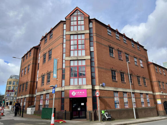 Studio, in Avalon Court, £37,500
