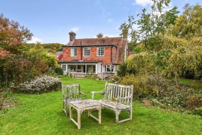 3 bed property, in Wildham Lane, £995,000