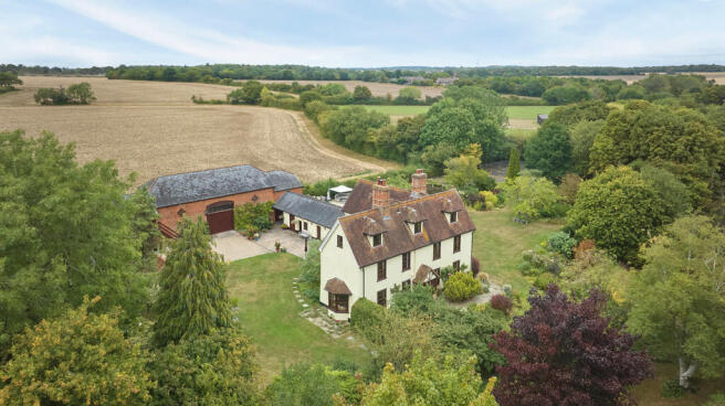6 bed property, in Cowlinge, £1,500,000