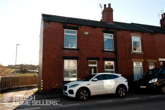 3 bed property, in Leadwell Lane, £190,000