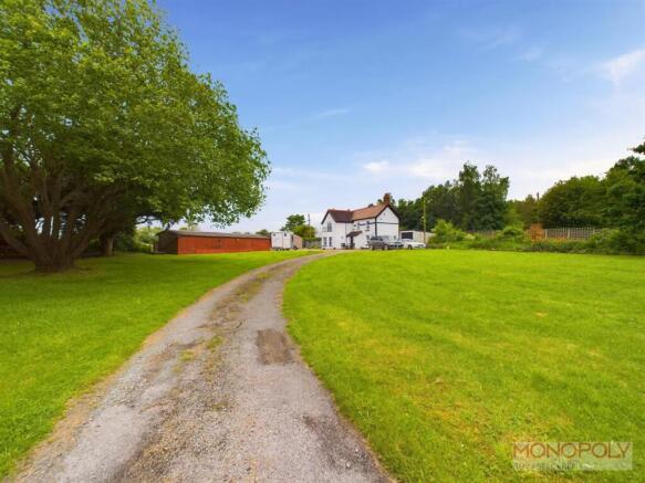 3 bed property, in Hafod, £635,000