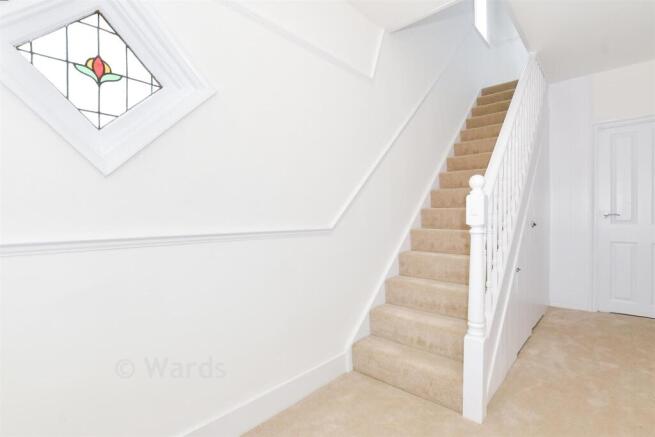 3 bed property, in St. Philip's Avenue, £375,000
