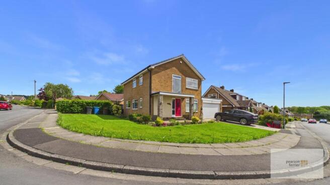 4 bed property, in Humber Drive, £375,000