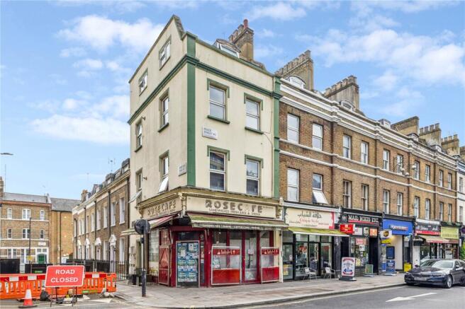 Land, in Praed Street, £1,350,000