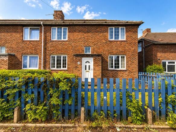 3 bed property, in Winthorpe Road, £75,000