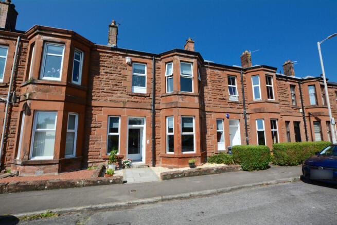 4 bed property, in 17 Ballantine Drive, £295,000