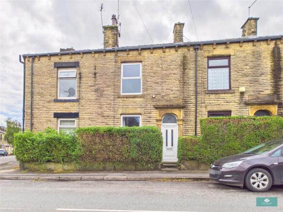 2 bed property, in Milnrow Road, £149,950