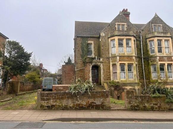 3 bed property, in Westgate, £350,000