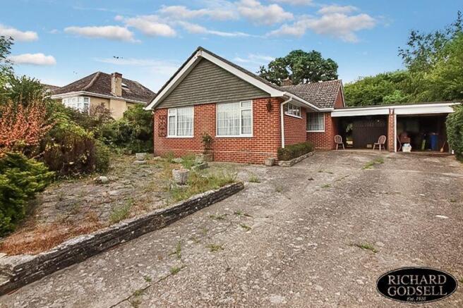 2 bed property, in Burton   Christchurch , £475,000